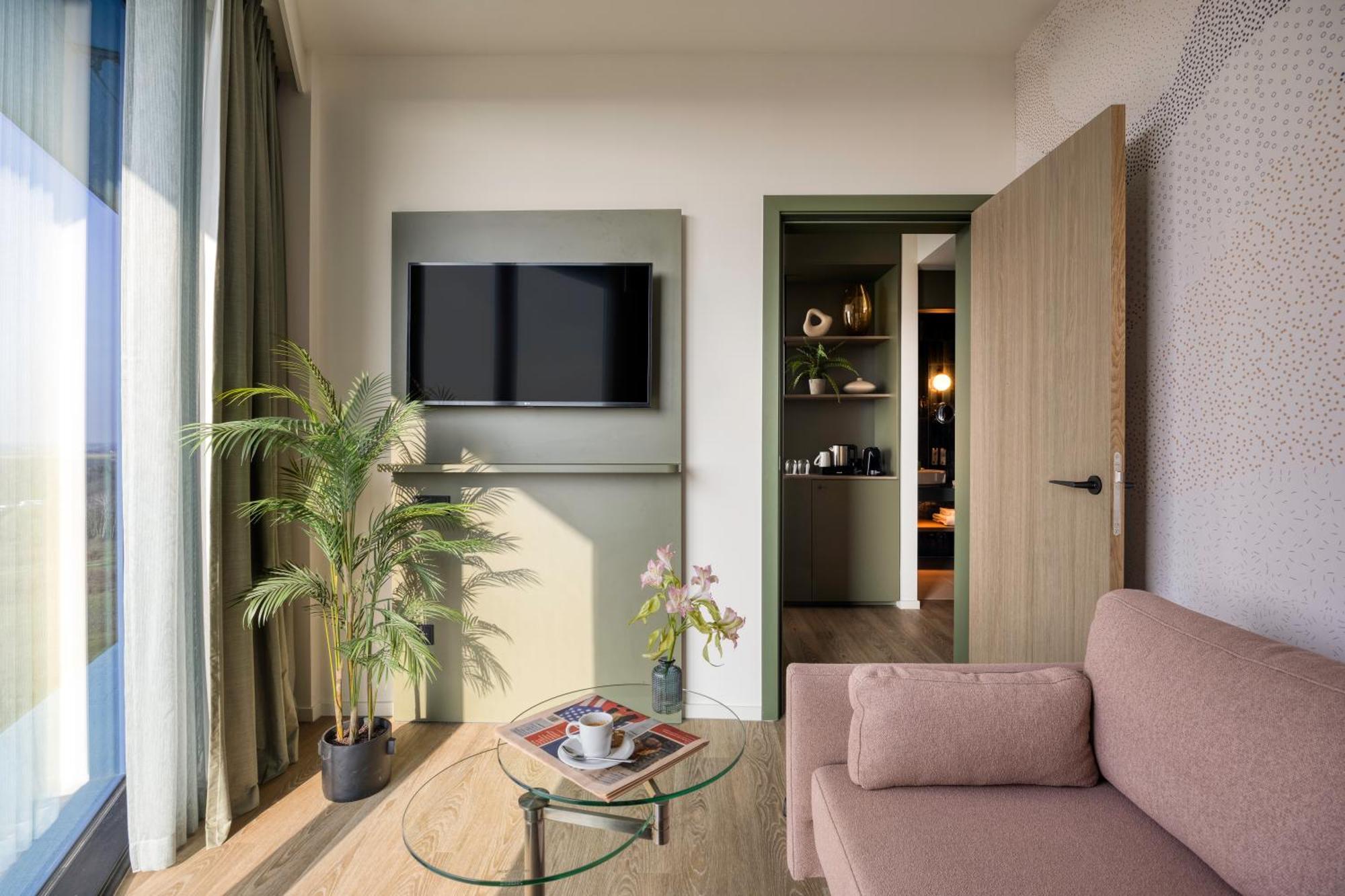 Voco Brussels City North By Ihg Vilvoorde Exterior photo