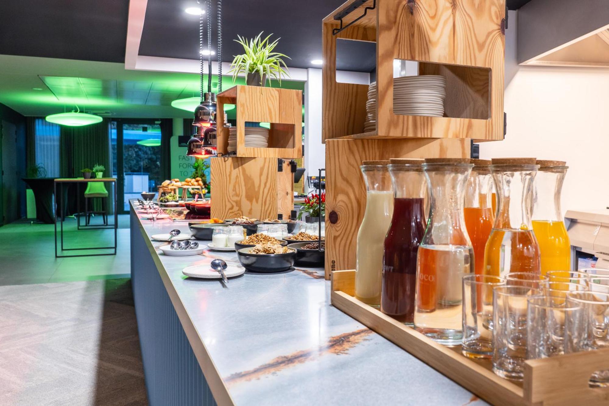 Voco Brussels City North By Ihg Vilvoorde Exterior photo